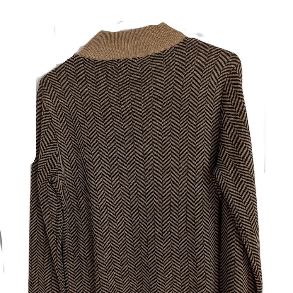 Sweater - Picture 4 of 6
